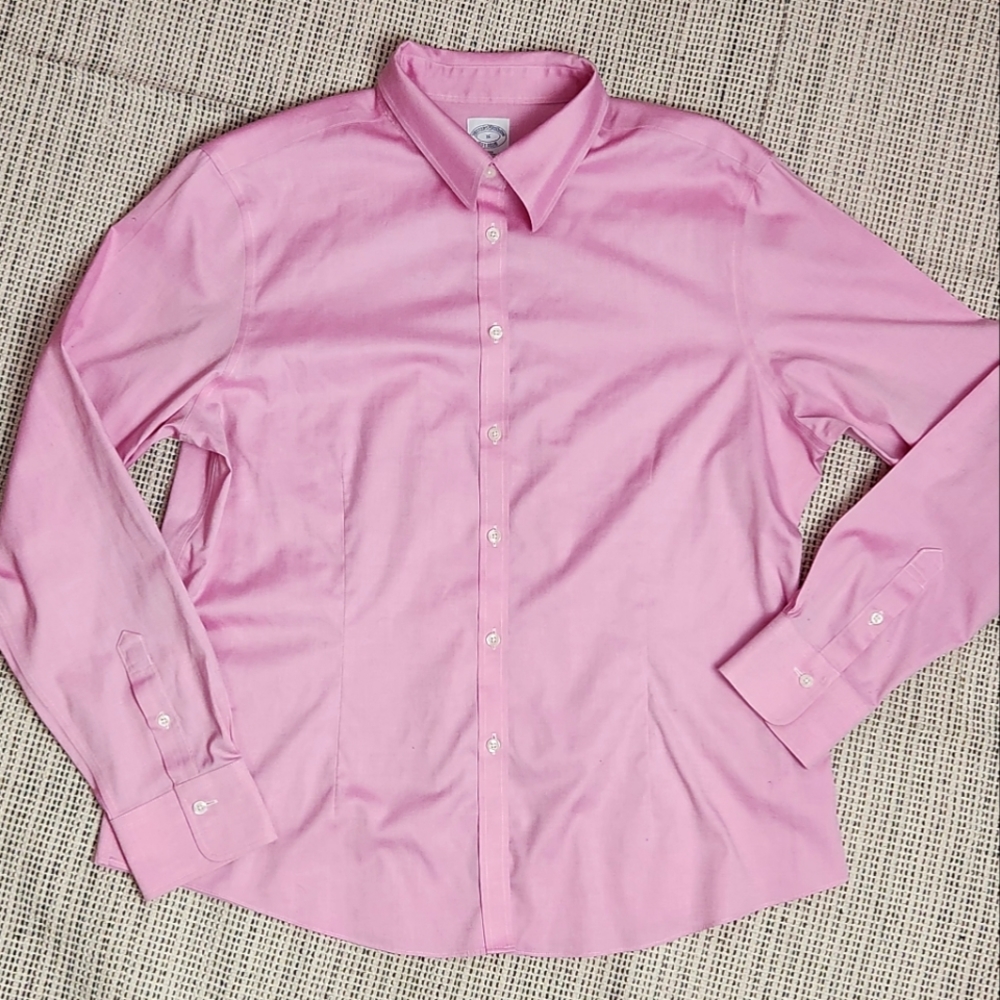 Brooks Brothers Fitted Long Sleeve Button-up Top
